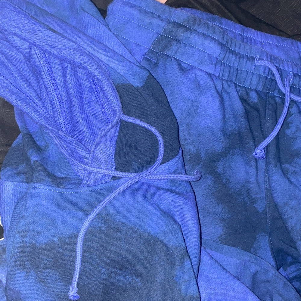 2 Piece Set